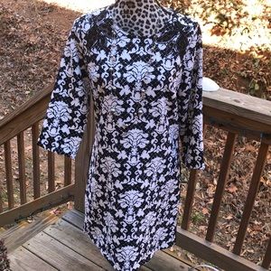 Skies Are Blue Black & White Paisley Print Dress